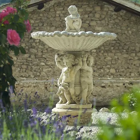 Palazzo Sant'angelo Bed & Breakfast Spoleto