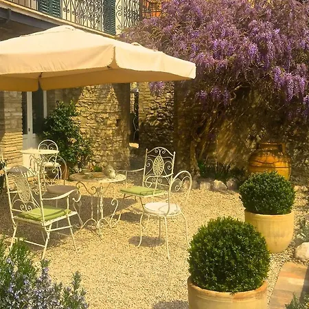 Palazzo Sant'angelo לינה וארוחת בוקר 4*