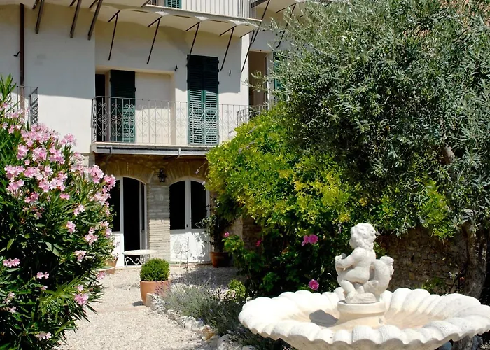 Palazzo Sant'angelo Bed & Breakfast Spoleto